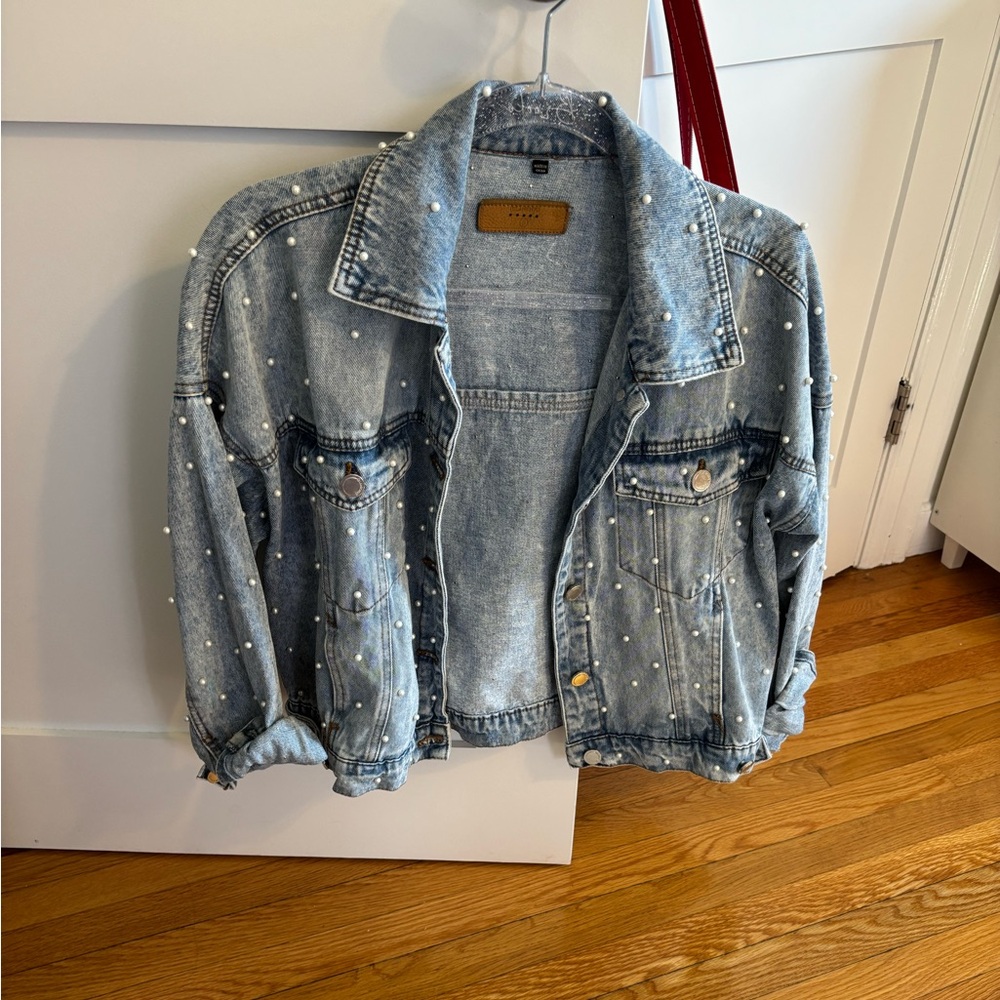 Blank NYC Pearl Denim Jacket Women’s size Small